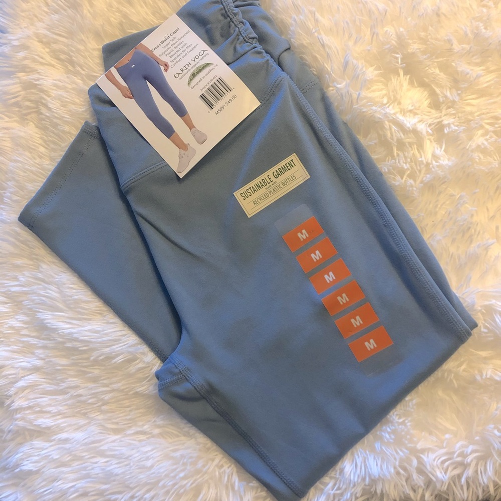 Earth Yoga Cross Waist Capris